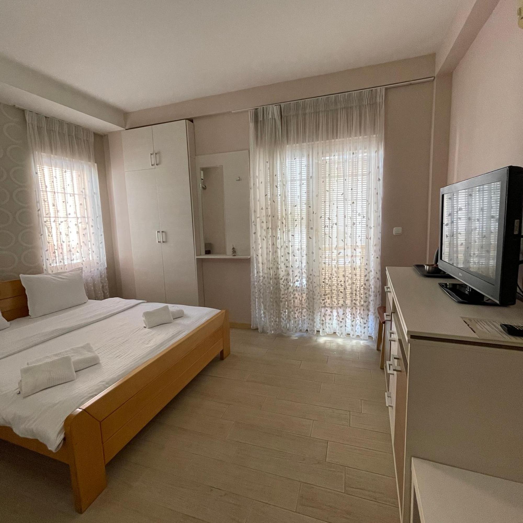 Di Angolo Apartments Ohri Dış mekan fotoğraf