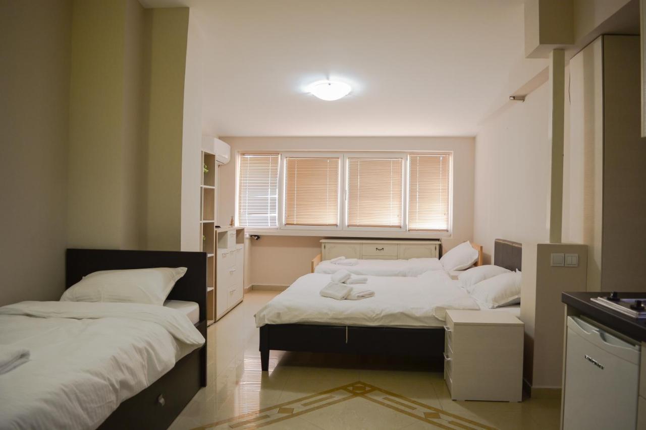 Di Angolo Apartments Ohri Dış mekan fotoğraf